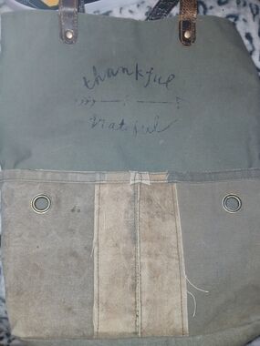 Canvas Travel Tote Bag in Olive Green